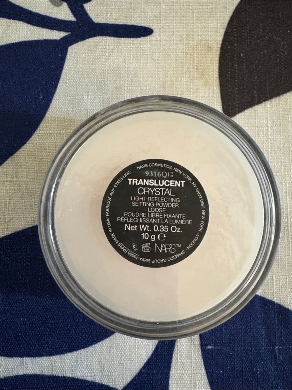 NARS Light Reflecting Setting Powder — Black Compact - Picture 6 of 6